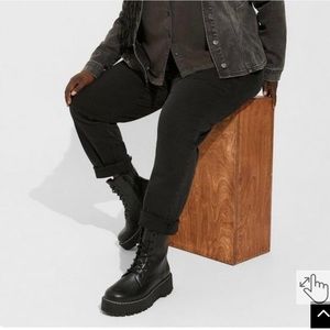 TORRID Size 22 Reg boyfriend jeans